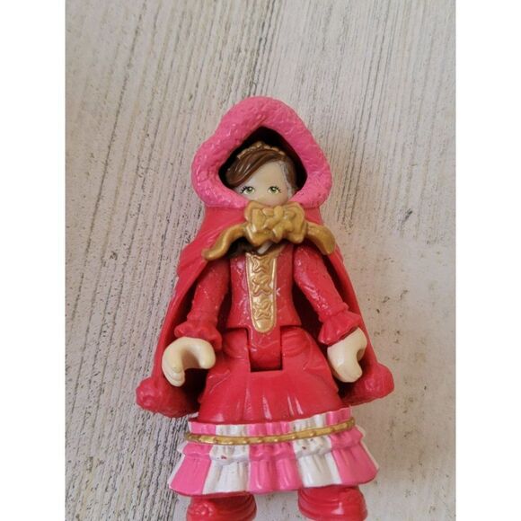 Mattel 2009 red winter gear girl toy figure Mini doll - Picture 2 of 5